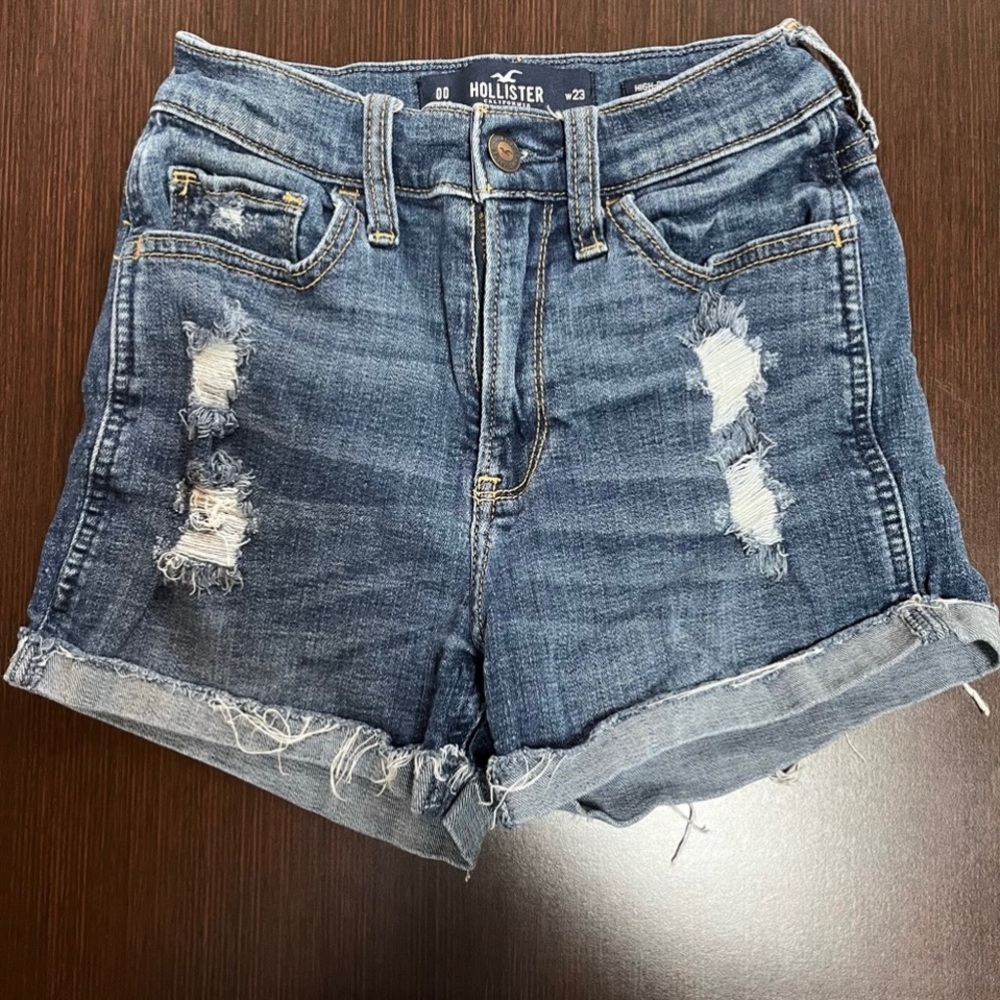 Hollister High Rise Short Short Advanced Stretch Women’s Dark Blue Jean Short 00